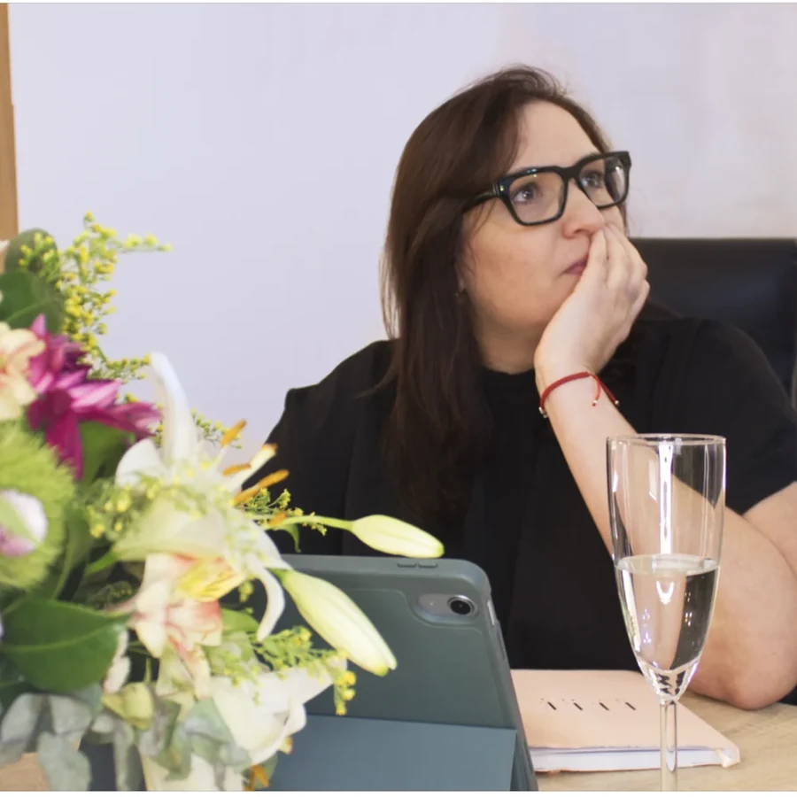 Mayra Moreno Irazábal en su etapa de comunicación corporativa