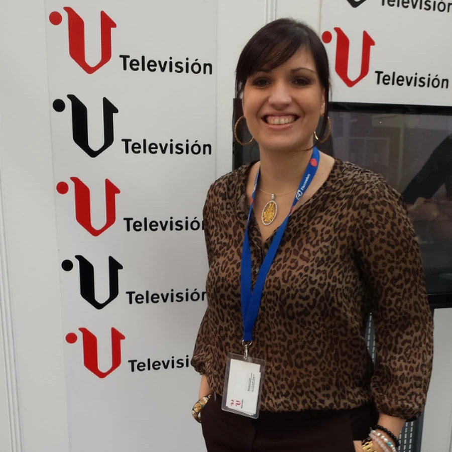 Mayra Moreno Irazábal en su etapa de comercialización de medios
